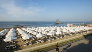 Private beach nearby, sun loungers, beach umbrellas