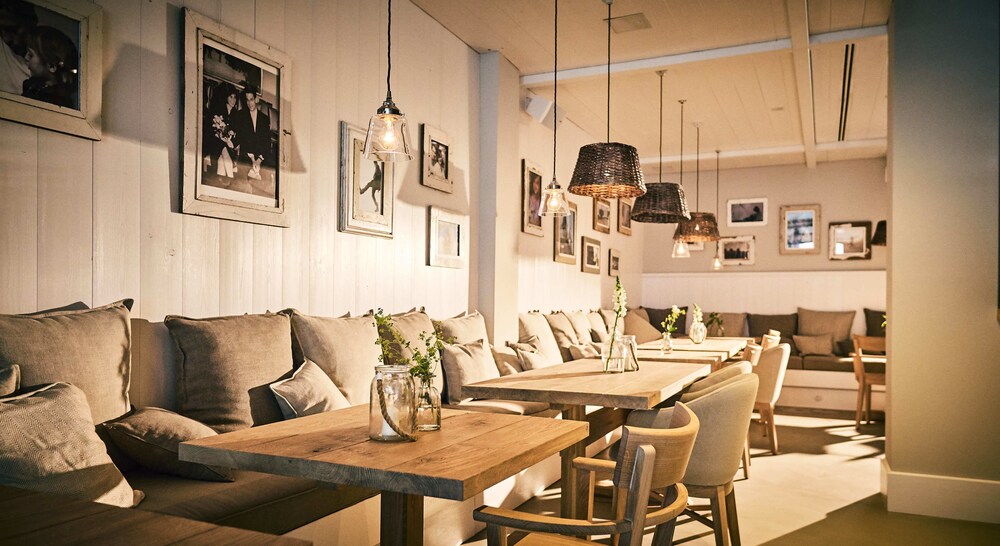 Barefoot Hotel Timmendorfer Strand In Timmendorfer Strand Hotel Rates Reviews On Orbitz