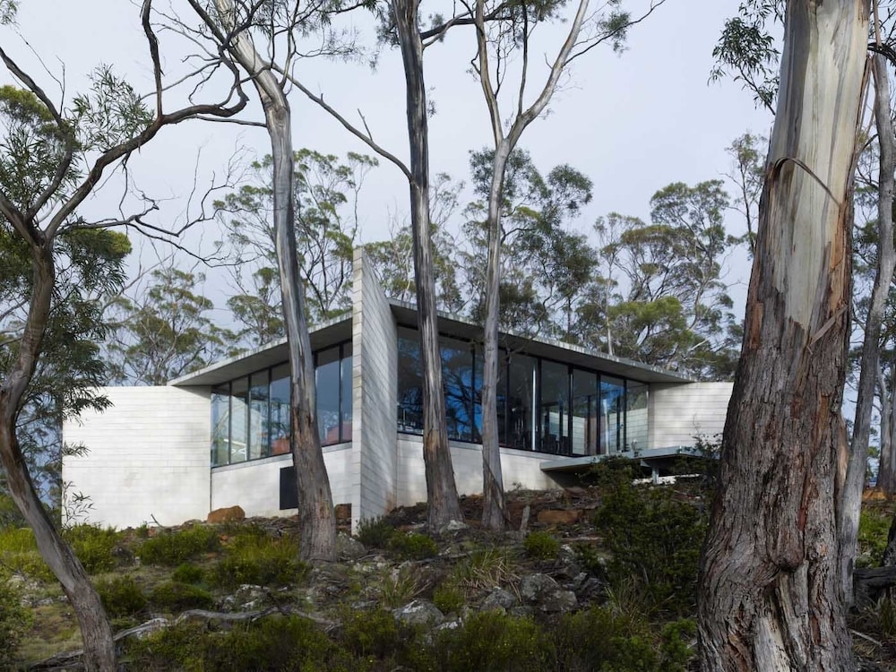 Rocky Hills Retreat