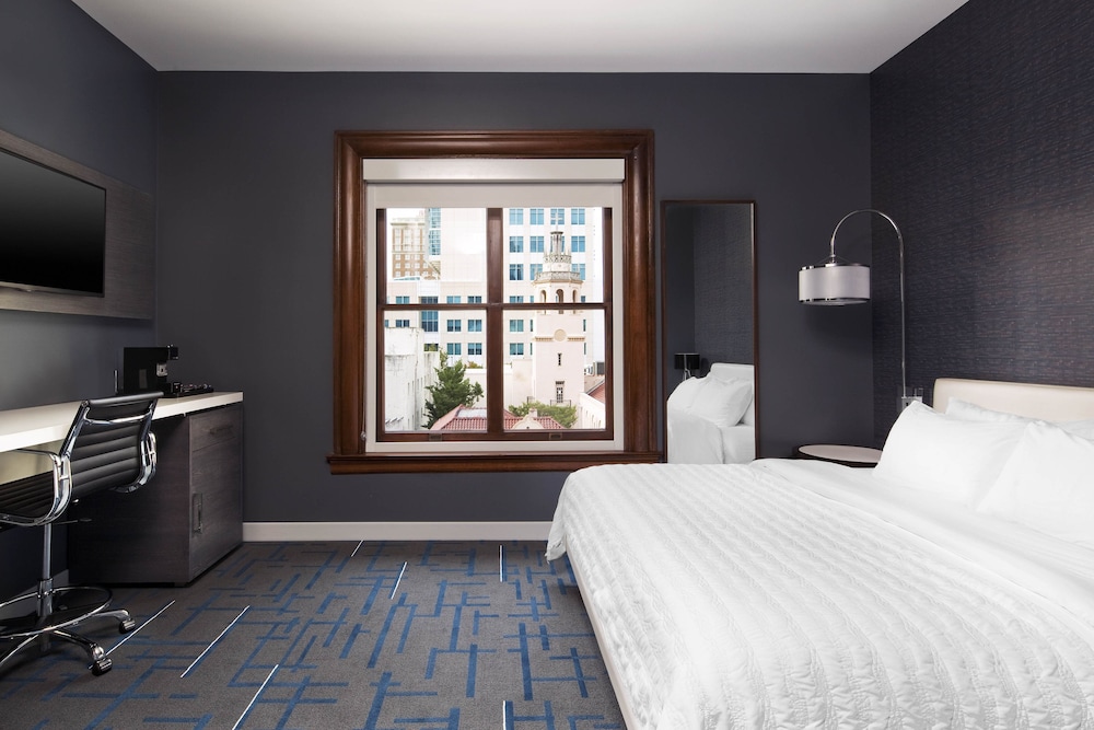 Le Méridien Tampa, The Courthouse