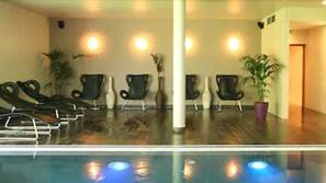 Piscine couverte