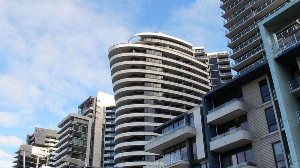 Apartments Melbourne Domain New Quay Docklands Deals & Reviews