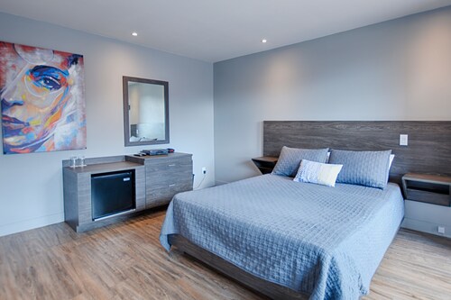 Check Expedia for Availability of Le Fabreville