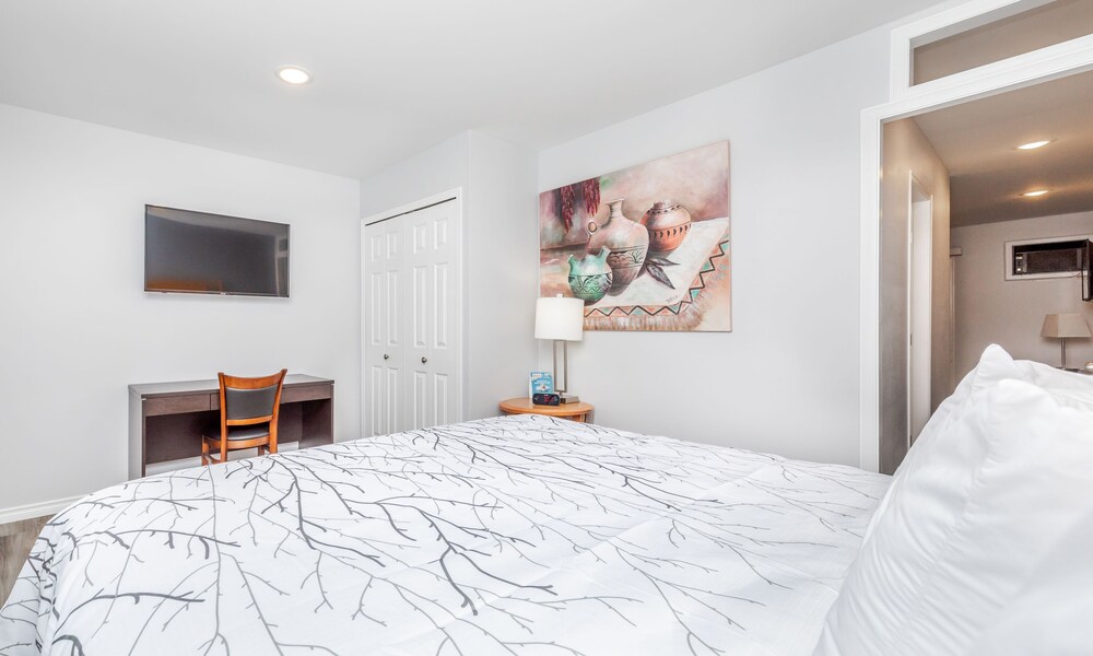 Westridge Motor Inn AU110 Deals & Reviews (Osoyoos, CAN) Wotif