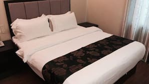 In-room safe, desk, iron/ironing board, free WiFi