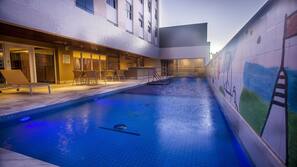 Piscina externa