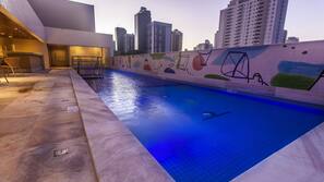 Piscina externa