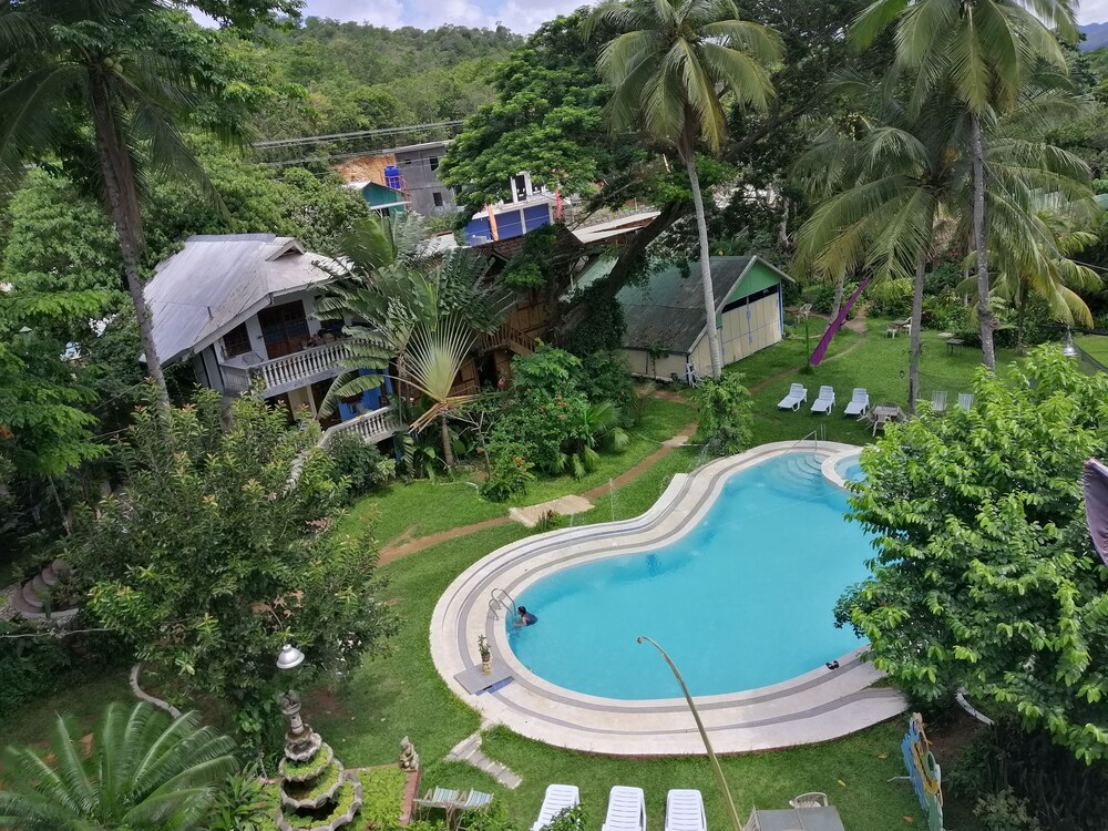 Kokosnuss Garden Resort in Coron, Philippines