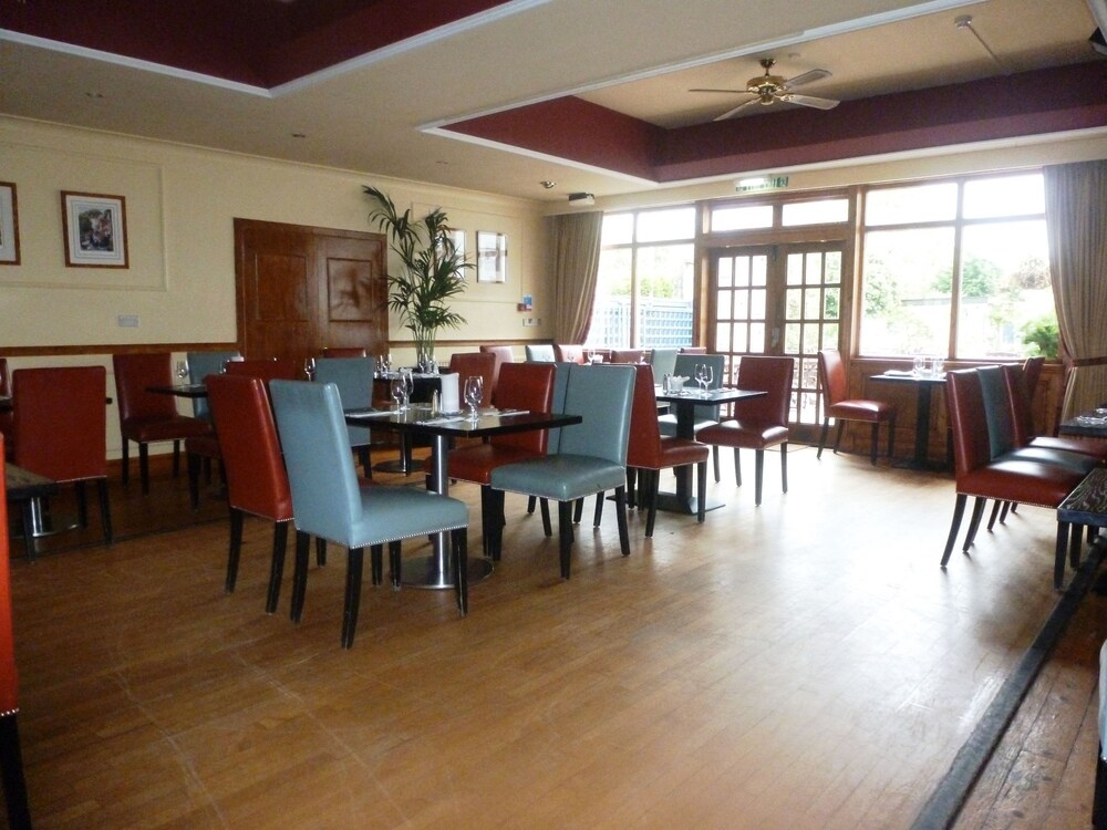 Ducks Inn