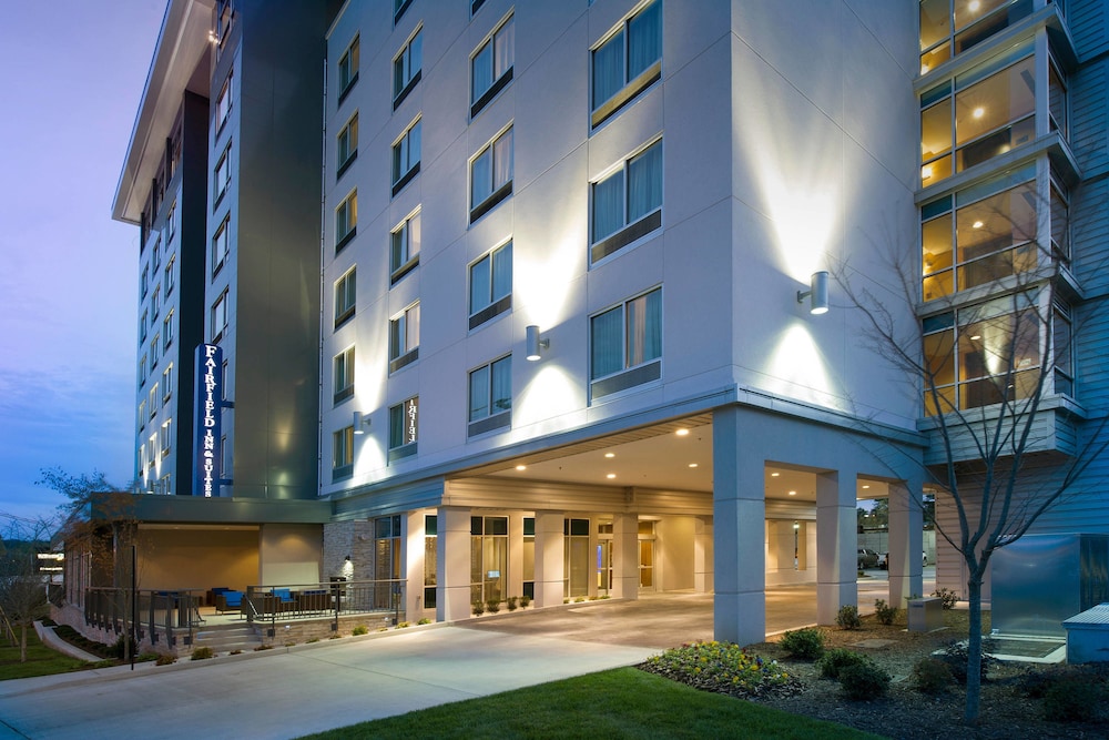 Fairfield Inn & Suites Nashville Downtown/The Gulch in Nashville | $169