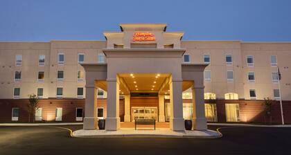 Hampton Inn & Suites Wilmington Christiana
