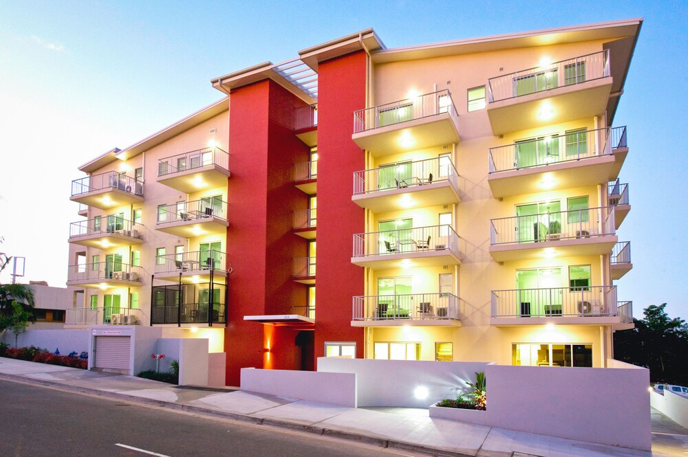 Gladstone City Central Apartment Hotel in Gladstone Best Rates