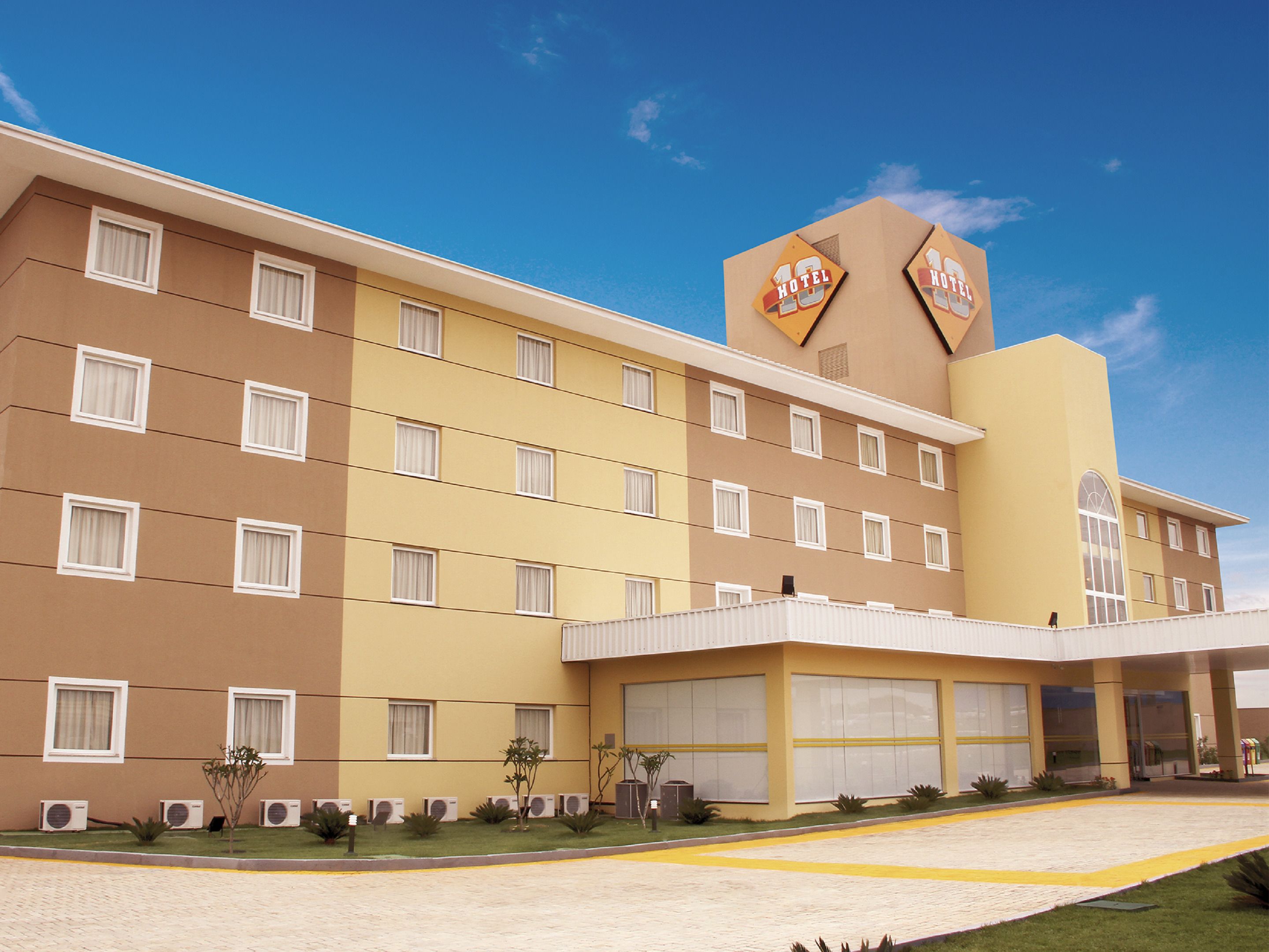 Hotel 10 Goiânia in Aparecida de Goiania, Brazil