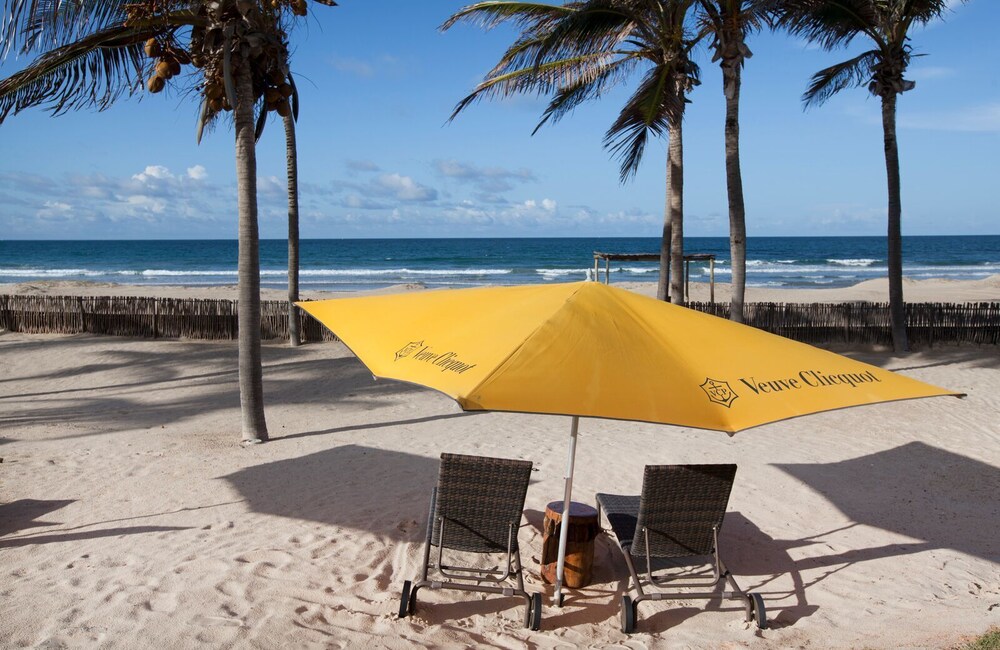 Zorah Beach Hotel Trairi Bra Great Rates At Expedia Ie Beach Ocean View