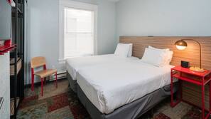 Desk, blackout drapes, iron/ironing board, free WiFi