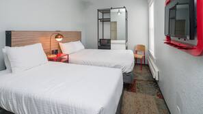 Desk, blackout drapes, iron/ironing board, free WiFi