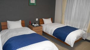 Down duvet, in-room safe, blackout curtains, free WiFi
