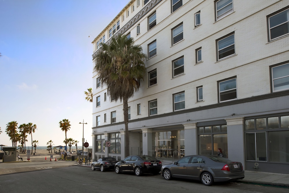 Air Venice on the Beach, Los Angeles 120 Room Prices & Reviews Travelocity