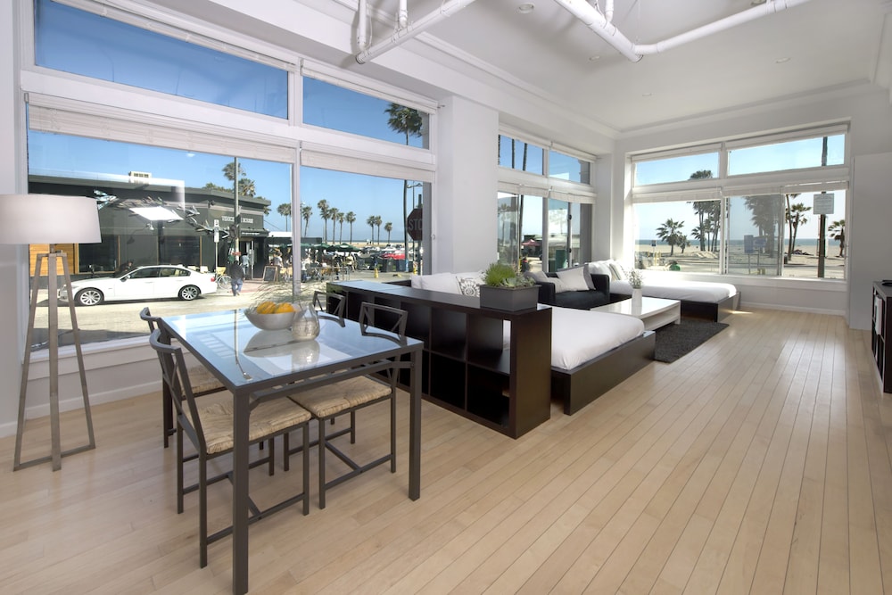 Air Venice on the Beach, Los Angeles 138 Room Prices & Reviews Travelocity