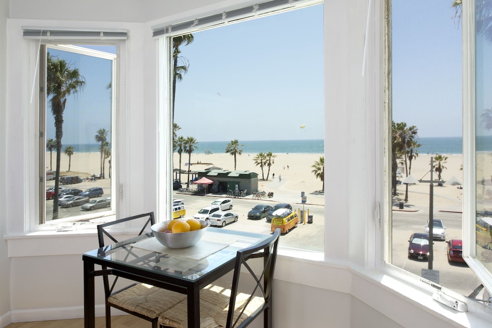 Air Venice on the Beach, Los Angeles 138 Room Prices & Reviews Travelocity