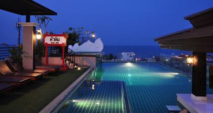 Chalelarn Hotel