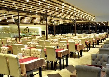 Lara Hadrianus Hotel Reviews Photos Rates Ebookers Com