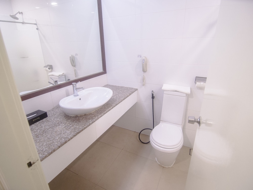 Kuching Park Hotel in Kuching Best Rates & Deals on Orbitz