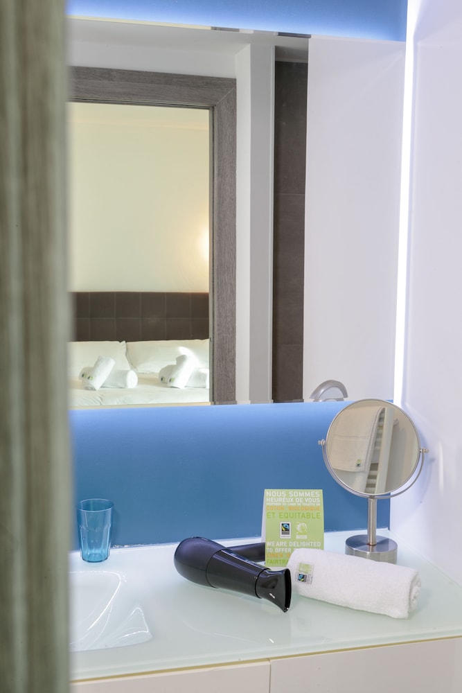 Côte Ouest AppartHotel