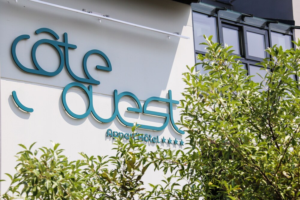 Côte Ouest AppartHotel