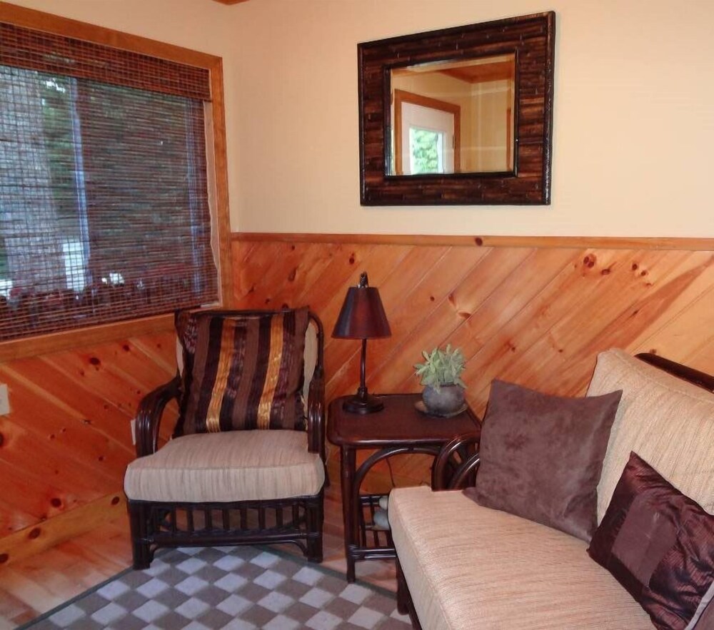 Hinckley's Dreamwood Cottages Deals & Reviews (Bar Harbor, USA) Wotif