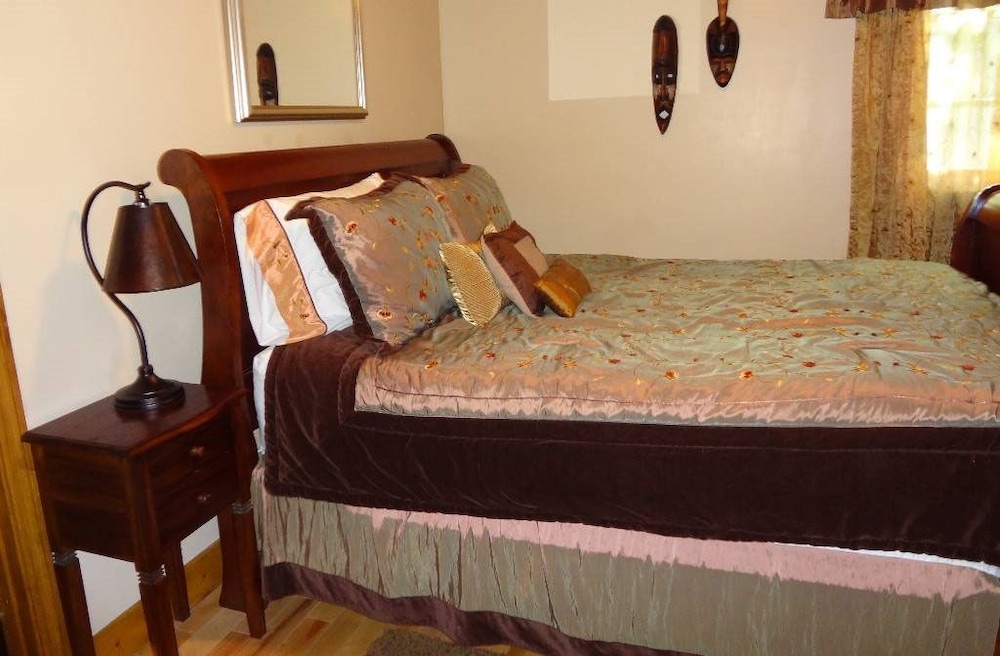 Hinckley's Dreamwood Cottages Deals & Reviews (Bar Harbor, USA) Wotif