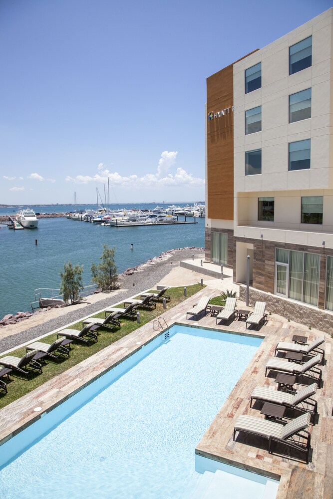 Hyatt Place La Paz