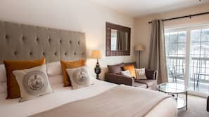 Premium bedding, pillowtop beds, in-room safe, individually decorated