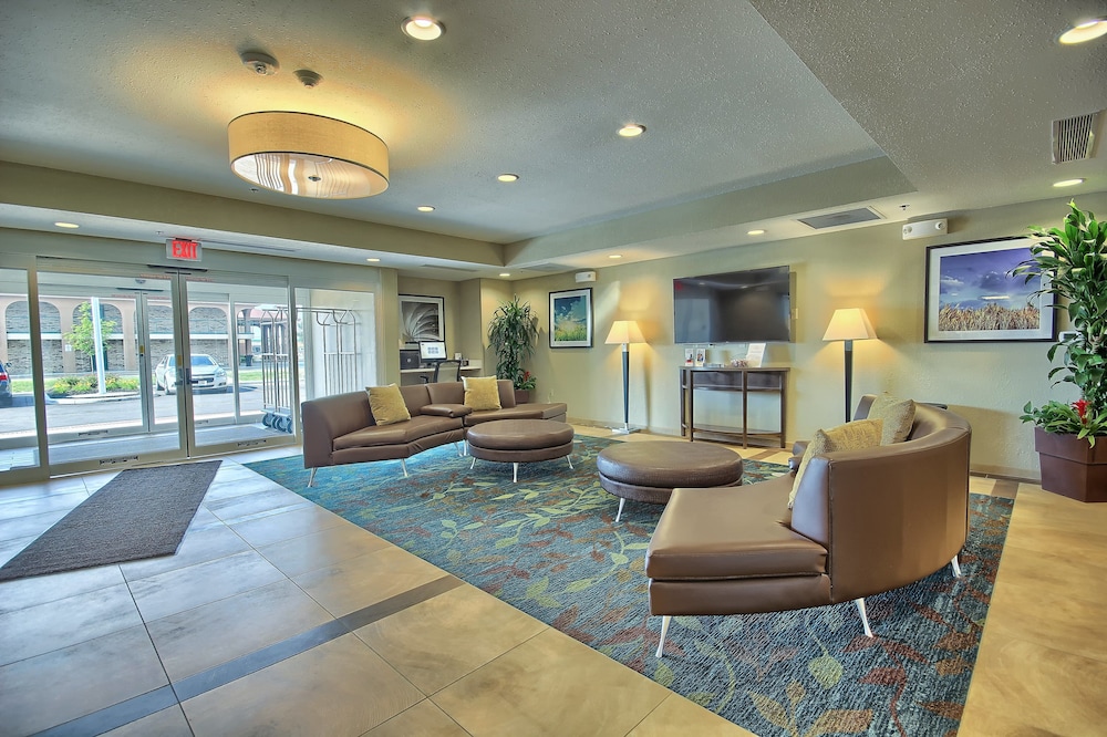 Candlewood Suites Columbus - Grove City, an IHG Hotel