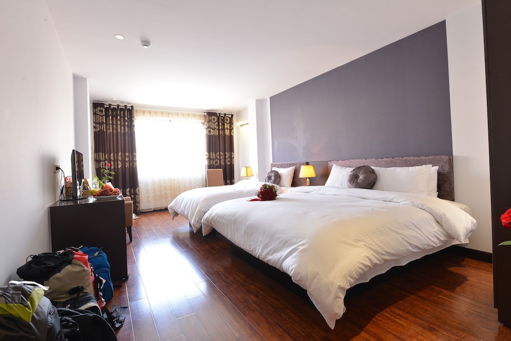 Photo - Golden Sun Hotel