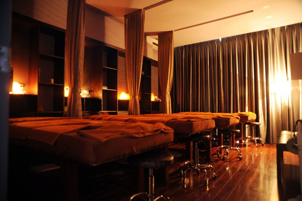 Photo - Golden Sun Hotel