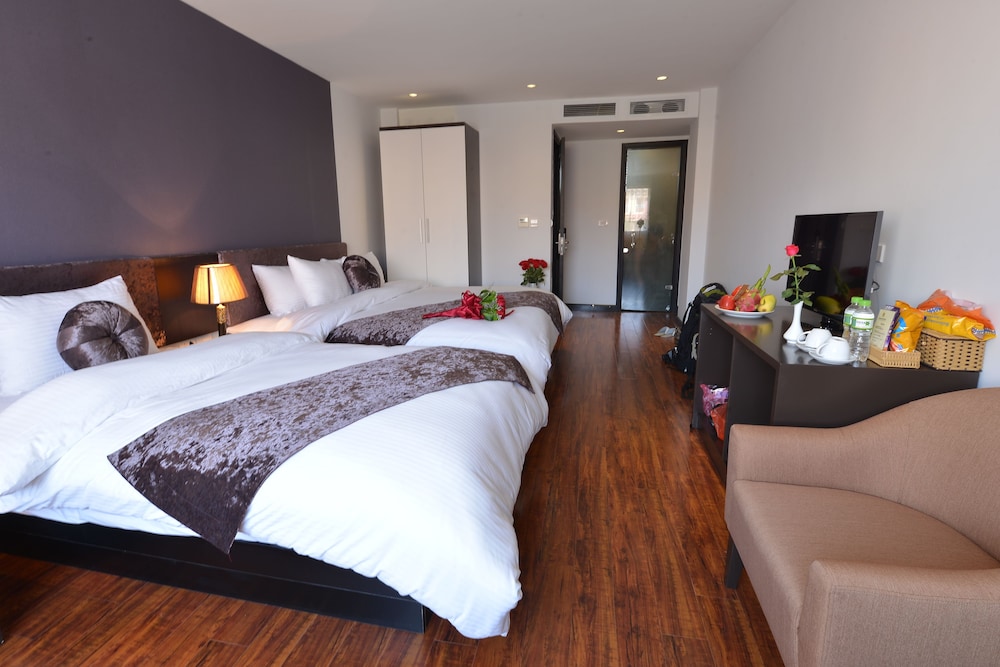 Photo - Golden Sun Hotel