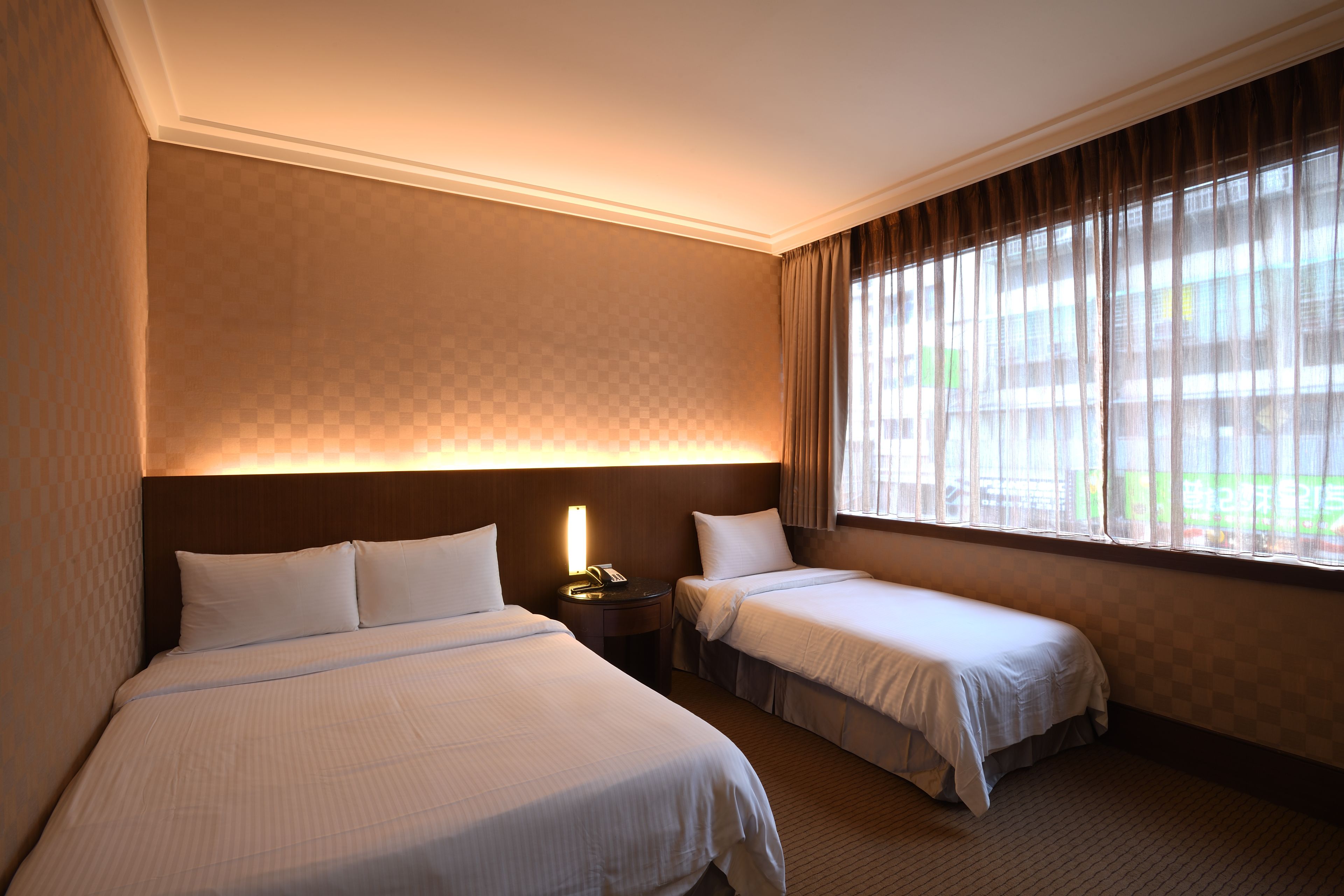 イースト ドラゴン ホテル 口コミ 部屋写真 料金 お得情報 エクスペディア