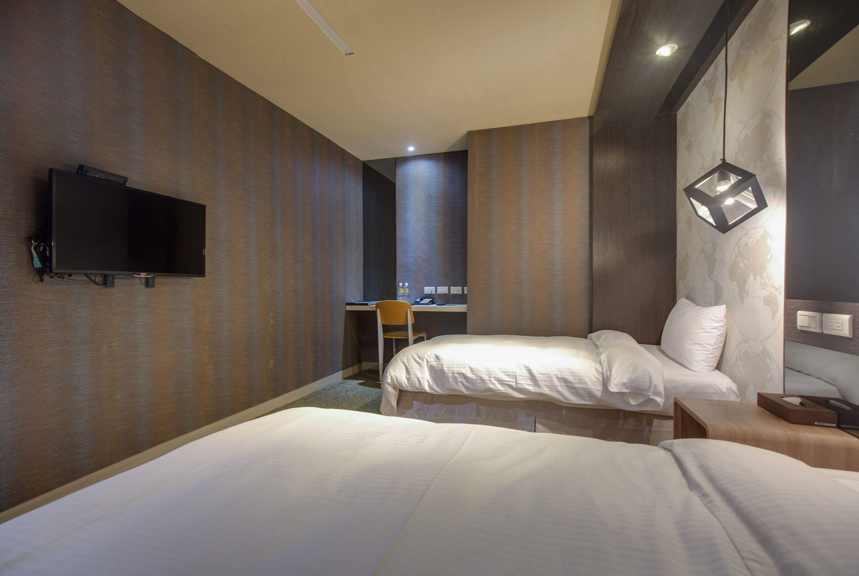 イースト ドラゴン ホテル 口コミ 部屋写真 料金 お得情報 エクスペディア