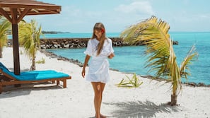 Beach nearby, white sand, snorkeling, kayaking