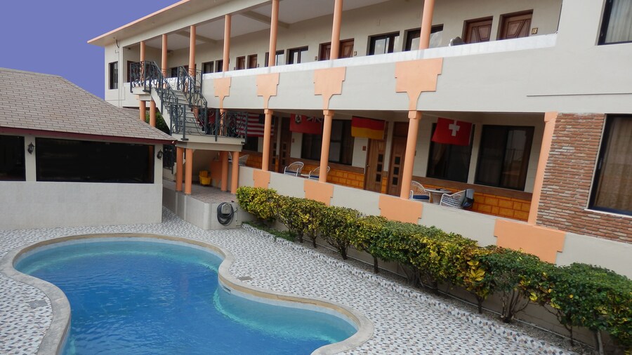 Hotel Garant & Suites