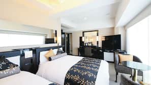 Premium bedding, down comforters, desk, blackout drapes