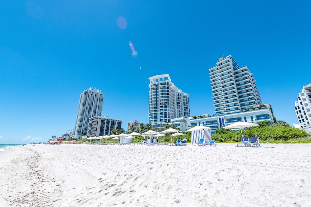 Churchill Suites Monte Carlo Miami Beach