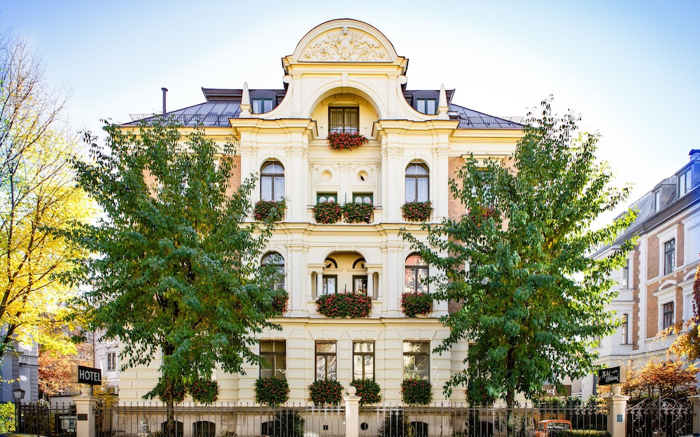 Hotel Uhland Munchen Bewertung Hotel Uhland Munchen Bewertung
