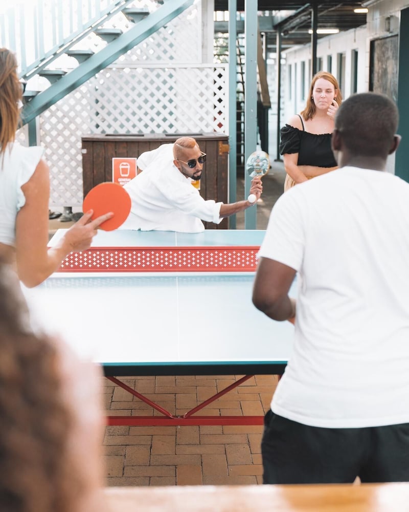 Foto - Budds In Surfers Backpackers