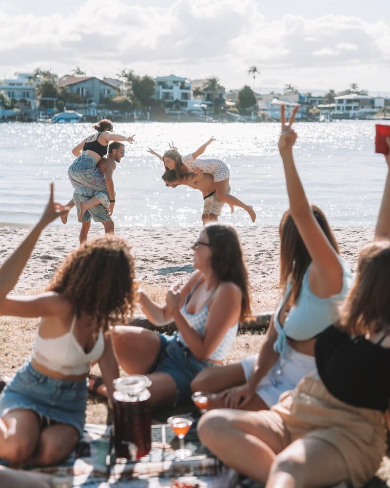 Foto - Budds In Surfers Backpackers