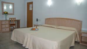 Caja fuerte, wifi gratis, ropa de cama