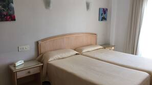 Caja fuerte, wifi gratis, ropa de cama