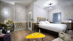 Premium bedding, in-room safe, iron/ironing board, free WiFi