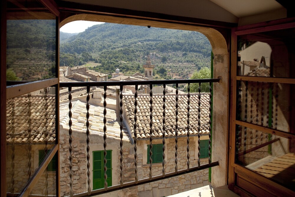 Es Petit Hotel De Valldemossa Es Petit Hotel De Valldemossa